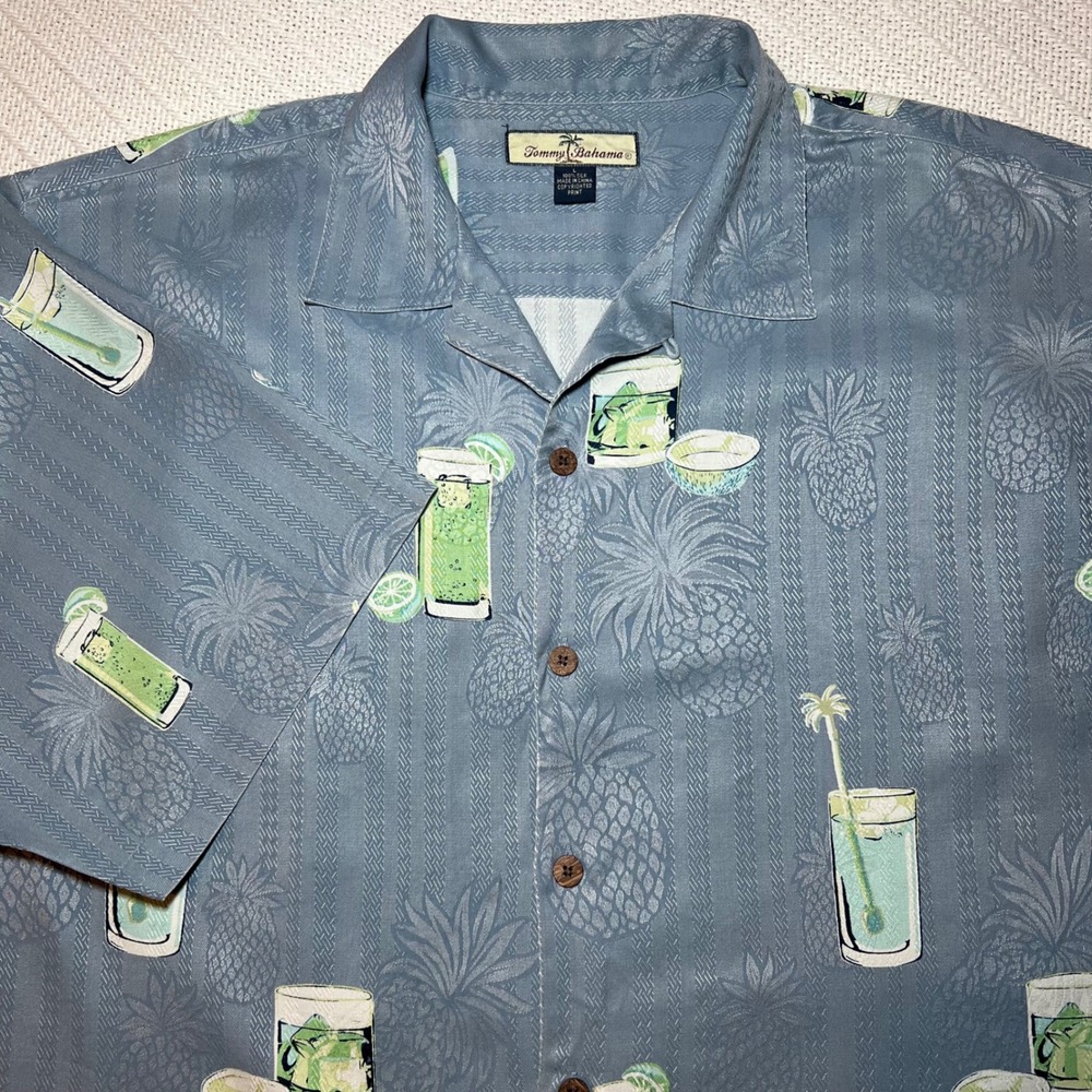 Tommy Bahama 100% Silk Camp Shirt Blue Hawaiian Cocktail Hula Girl Size Large